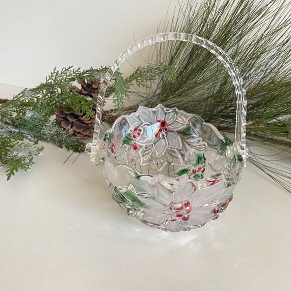 Mikasa Christmas Holiday Bloom Bloom Glass Basket - Picture 2 of 12